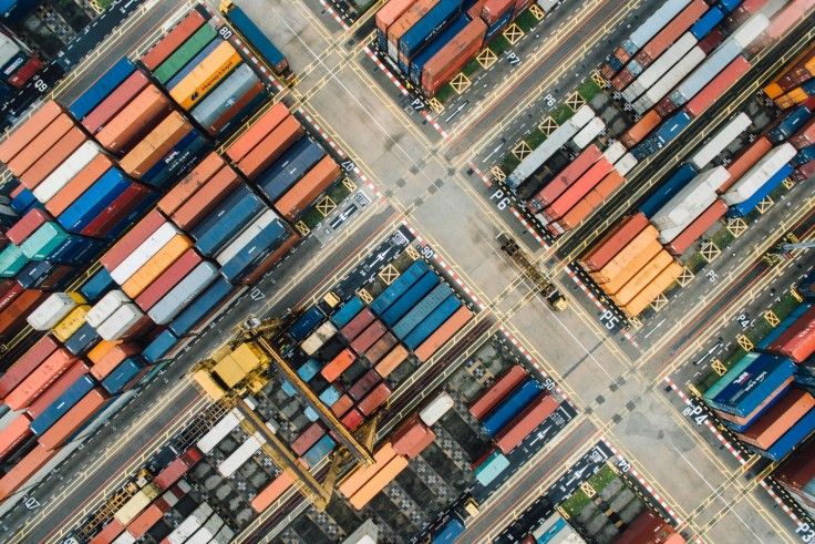 International container shipping port